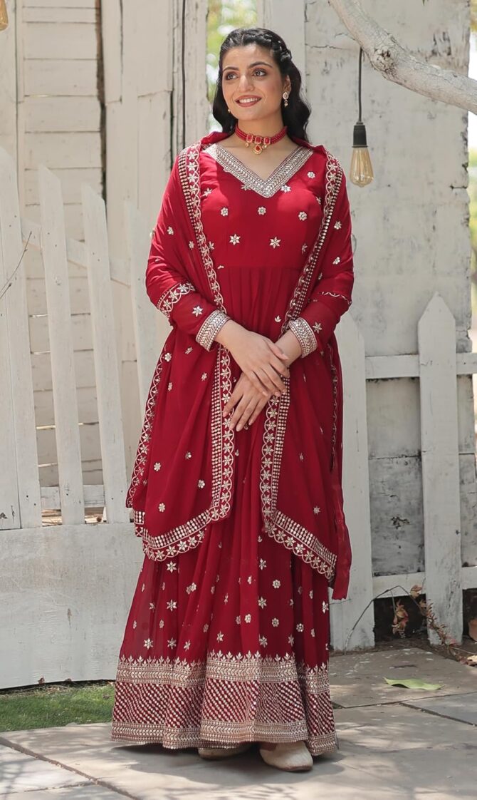 Three Piece Party Gown - Image 4